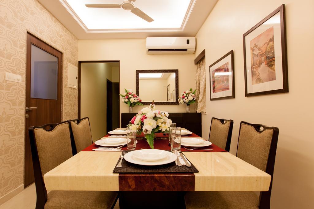 Lalco Residency Hotel Мумбай Екстериор снимка