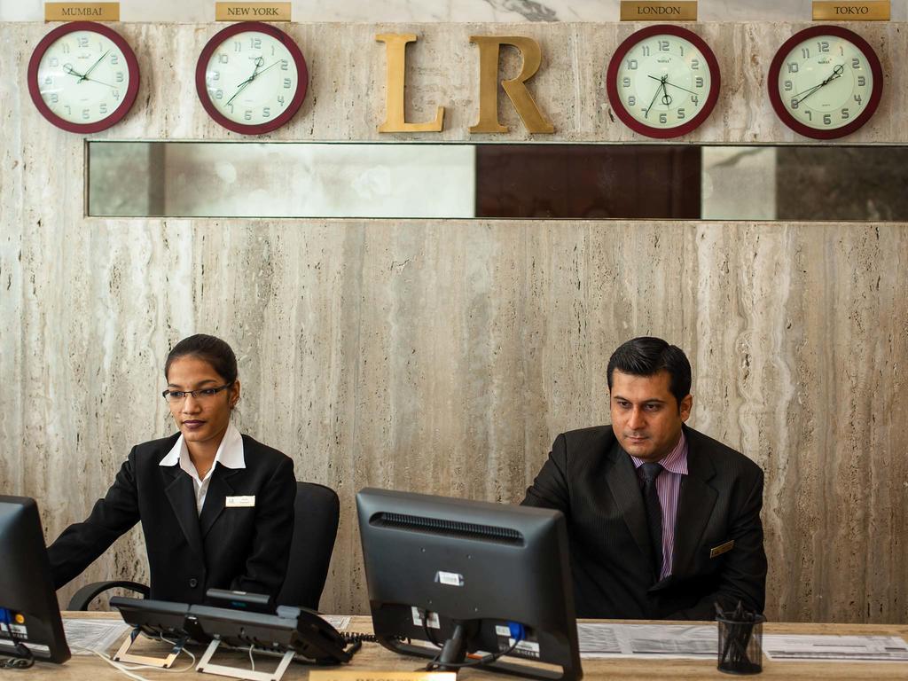 Lalco Residency Hotel Мумбай Екстериор снимка
