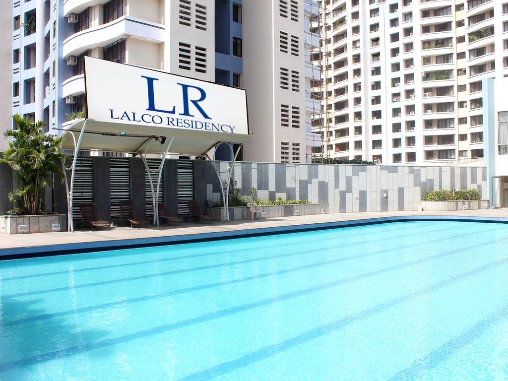 Lalco Residency Hotel Мумбай Екстериор снимка